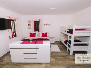 Bled Prestigious and Stylish Apartments - Classic Studio Apartment with Terrace