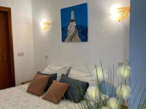 One bedroom apartment with balcony-APP4