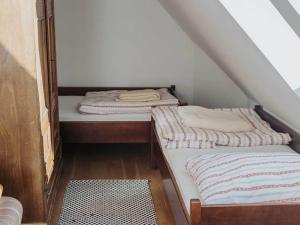 Enchanted Misty Valley Cottage Apartments - One Bedroom Apartment