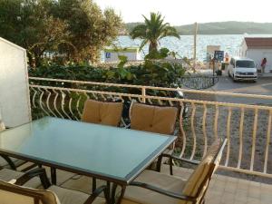 One Bedroom Apartment with Sea View and Terrace