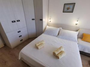 One Bedroom Apartment with Sea View and Terrace