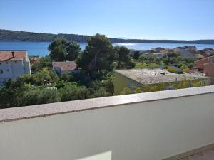 Rab Diving Mirko - Two Bedroom Apartment with Sea View 5A