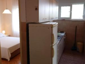 Two Bedroom Apartment with Sea View and Balcony