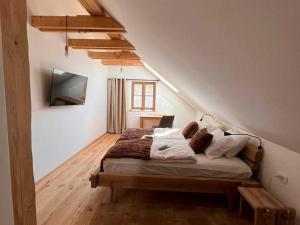 Mountain View Villa with Sauna and Hot-Tub - Three Bedroom Villa with Sauna and Hot-Tub