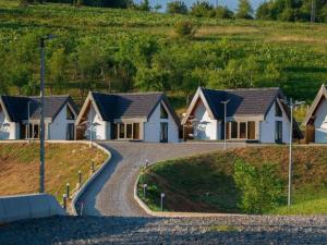 Family Resort Plitvice Lakes- Mountain view Petar