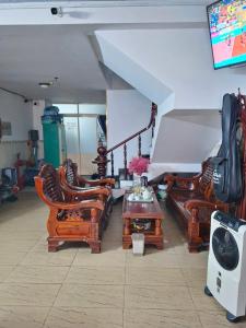 Khách sạn Hoàng Long