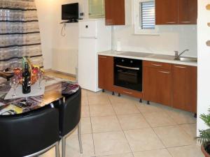 Standard One Bedroom Apartment