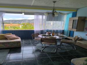 Cozy Apartments ute, island of Kor ula-Two-Bedroom Apartment With Terrace And Sea View A1