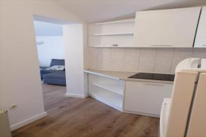 Apartments Libertas - One Bedroom Apartment with Balcony and Sea View - 4