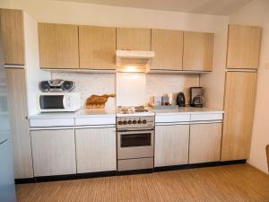 Bloomfield Retreat Country House with Sauna - Three Bedroom Country House