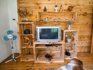 Bloomfield Retreat Country House with Sauna - Three Bedroom Country House