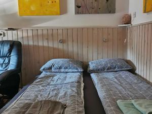 Mountain Vista Cottage with Private Sauna - One Bedroom Cottage