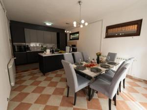 Villa Narnia - Three Bedroom Villa