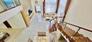 CozyNest Luxury Smart Pool Villa