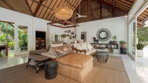 Villa Celeste by Villa Finder