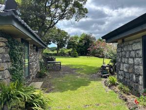 임진고택 and 마차글램핑 Imjingotaek Hanok Stay Jeju Traditional House LP Cozy House, Wagon stay