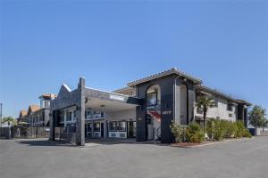 SureStay Hotel by Best Western Williams