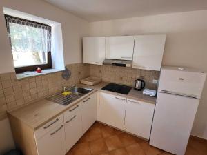 Peaceful Countryside Holiday Home with Terrace - One Bedroom Holiday Home with Terrace