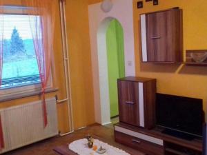 Comfortable Zre e Apartment - One Bedroom Apartment