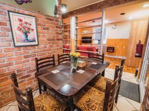 Elegant and Stylish Retreat Apartments with Terrace - Two Bedroom Apartment with Terrace