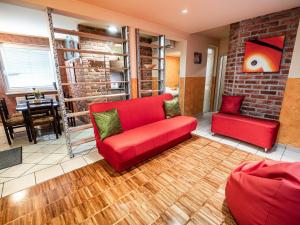 Elegant and Stylish Retreat Apartments with Terrace - Two Bedroom Apartment with Terrace