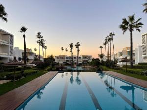 Beachside Charming Apartment