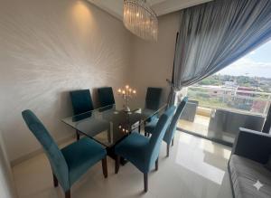 Beachside Charming Apartment