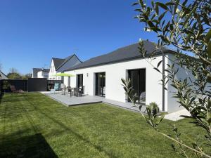 Maison plain-pied à 800m de la plage, 6 personnes, animaux admis, parking, wifi - FR-1-775-35