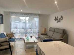 Maison neuve au centre de La Tranche-sur-Mer: WiFi, parking, proche plage et commerces - FR-1-22-355
