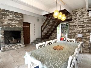 Maison spacieuse avec jardin au cœur de Lomener - FR-1-813-7