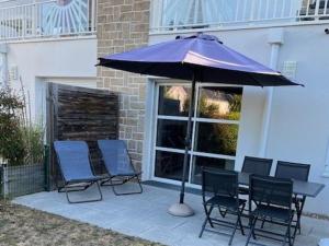 Appartement T3 PMR, 2 chambres, jardin privé, plage à pied, parking, internet 4G - FR-1-775-14