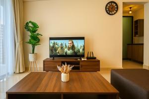 Central Park City Escape 2BR 4Pax w Balcony by Our Stay