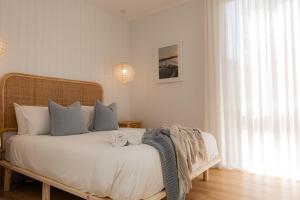 Bay Days - Binalong Bay