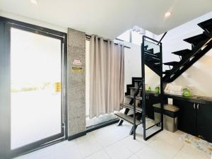 Group Accommodation with Outdoor kitchen and Wide Parking