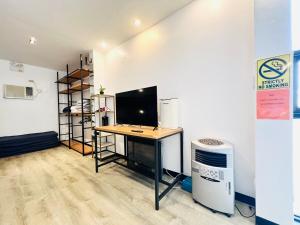 Group Accommodation with Outdoor kitchen and Wide Parking