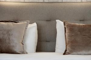 In de Witte Dame Hotel Bar Kitchen Apartments