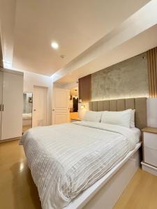 Avant BGC 2 Bedroom All appliances are brand new!