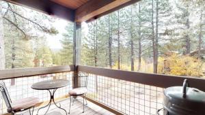 Sockeye by AvantStay Modern 2 BR Condo w Access to Northstar Resort Community