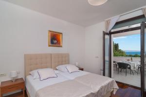 Luxury Rooms Near the Beach 