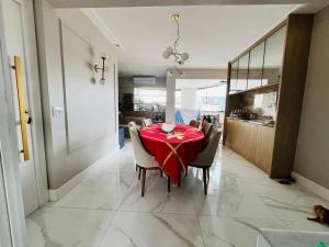 Apartamento COP30 decorado 120m 3suites secretária 2vg prox turistico