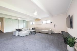 Prime City to Coast Locale