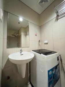 Shell Residences near MOA and NAIA by Mae