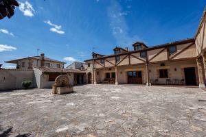 La Cerca Entre Hoces-10-20pax-Amplios espacios comunes