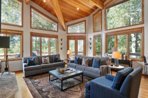 Twin Pines at Deer Valley Resort - Three Bedroom Condo with Hot Tub #5 condo