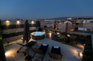 47 Luxury Suites hotel, 
Athens, Greece.
The photo picture quality can be
variable. We apologize if the
quality is of an unacceptable
level.