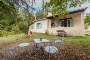 Aux Portes Des Gorges Du Verdon