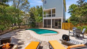 30A Beach House w Private Pool Fire Pit BBQ Golf Cart to Rosemary Beach - 4hvězdičkové hotely ve městě Seacrest