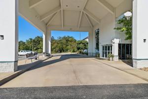 Clarion Inn Cranberry Township