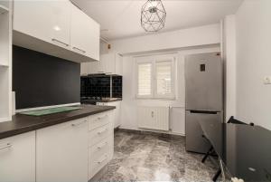 Sophisticated Two-Bedroom Apartment in Mihai Bravu