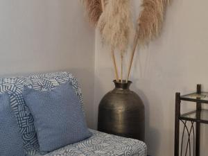 Kalimera A Lovely 1-bedroom rental with ensuite and Kitchen